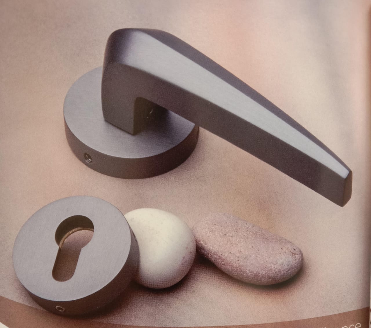 Master Piece Design 9008